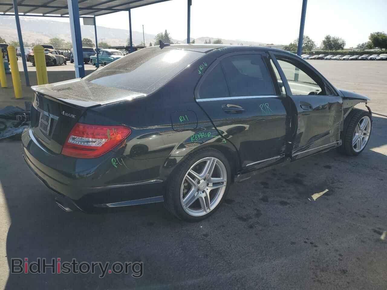 2013 MERCEDES-BENZ C-CLASS - VIN: WDDGF8AB6DG048455 - Фото 3