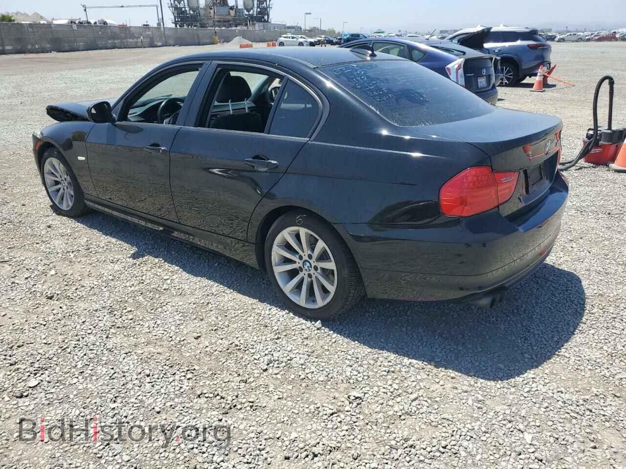 2011 BMW 3 SERIES - VIN: WBAPH5C59BA444032 - Фото 2