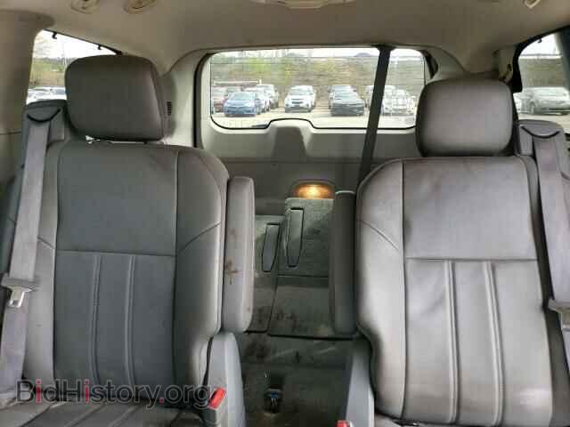 2008 CHRYSLER MINIVAN - VIN: 2A8HR54P68R815195 - Фото 10
