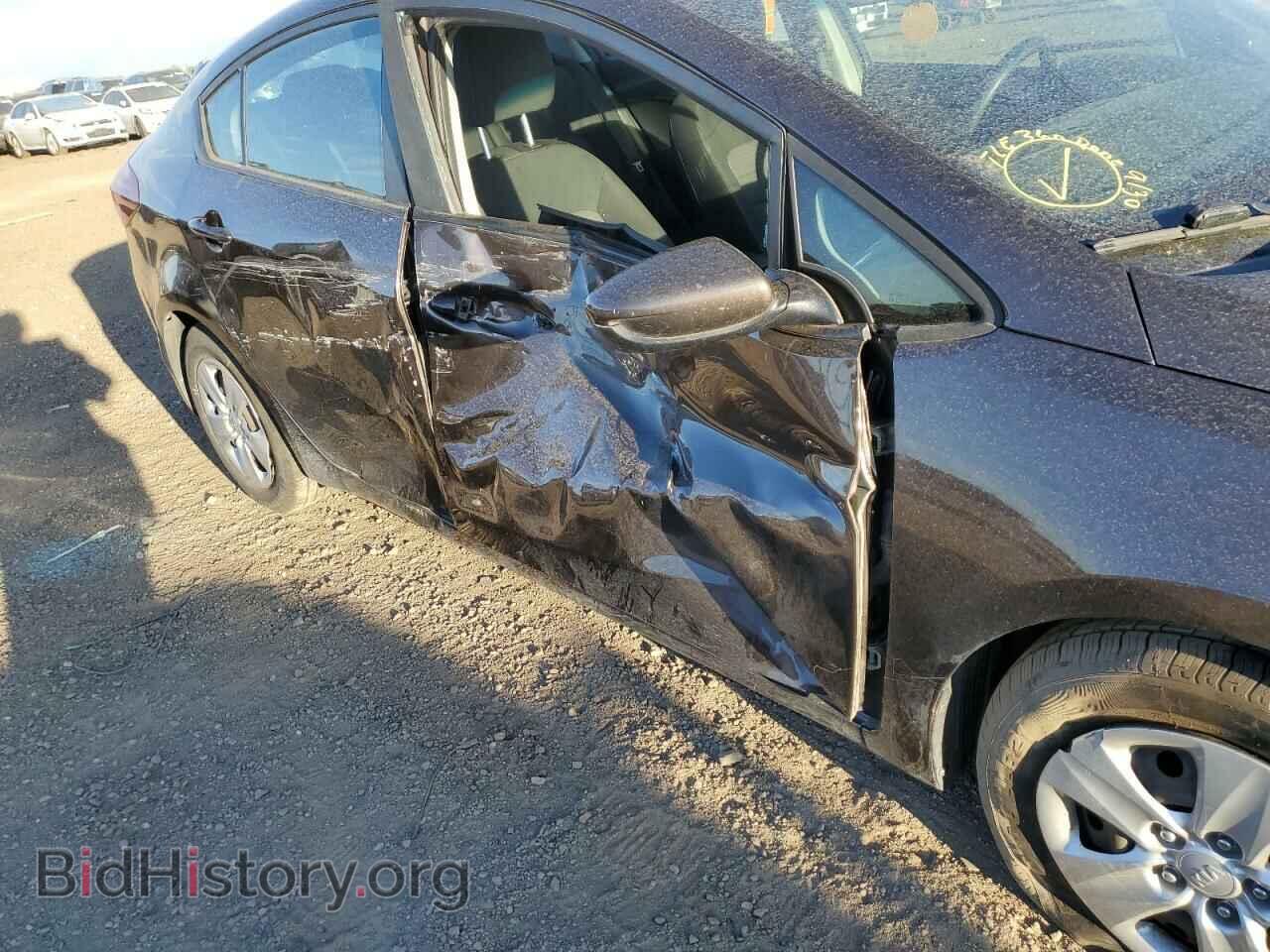 2017 KIA FORTE - VIN: 3KPFL4A75HE102434 - Фото 9