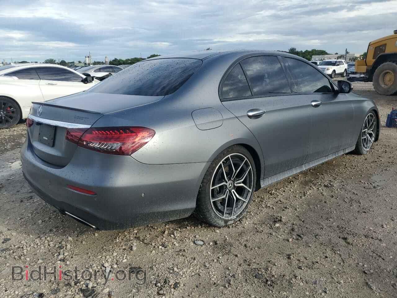 2021 MERCEDES-BENZ E-CLASS - VIN: W1KZF8DB1MA999945 - Фото 3