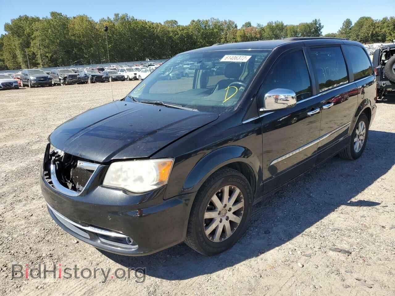 2011 CHRYSLER MINIVAN - VIN: 2A4RR8DG6BR745180 - Photo 2