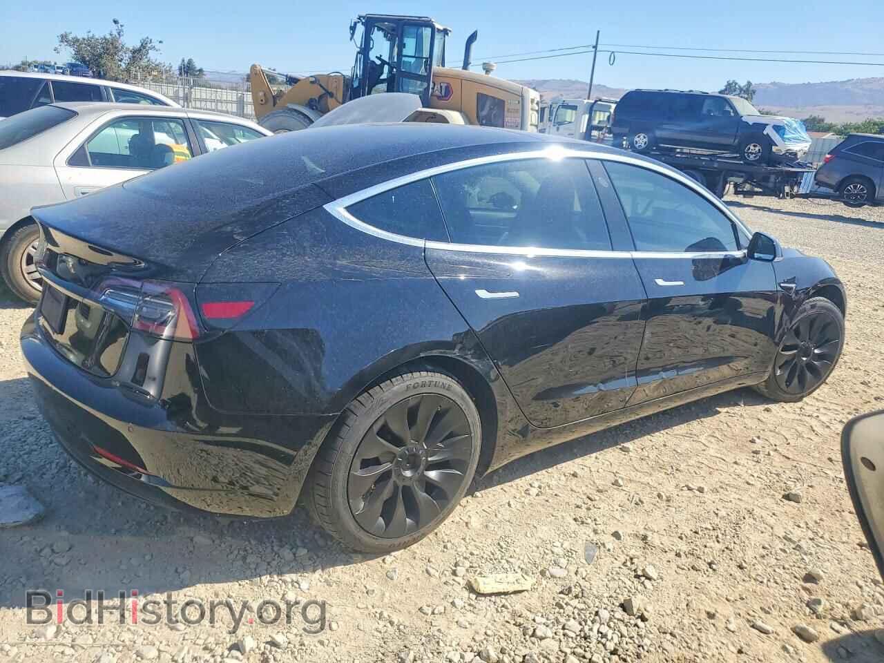 2019 Tesla MODEL 3 (VIN 5YJ3E1EA6KF409985) — фото 3 из 12