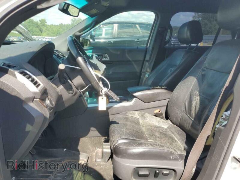 2011 Ford EXPLORER (VIN 1FMHK7F8XBGA71490) — photo 7 of 12