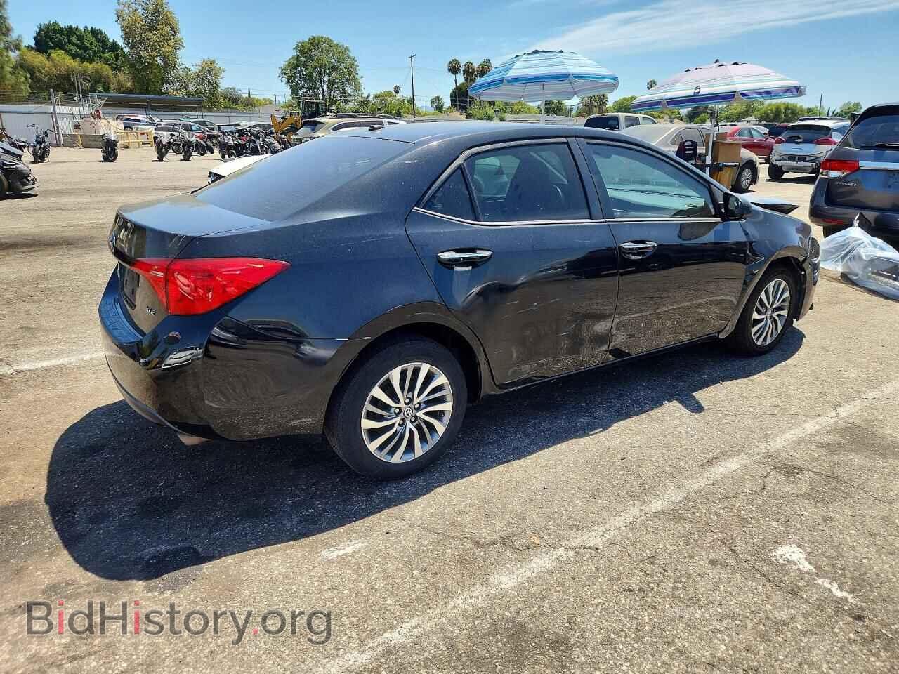 2018 TOYOTA COROLLA - VIN: 5YFBURHEXJP811457 - Фото 3