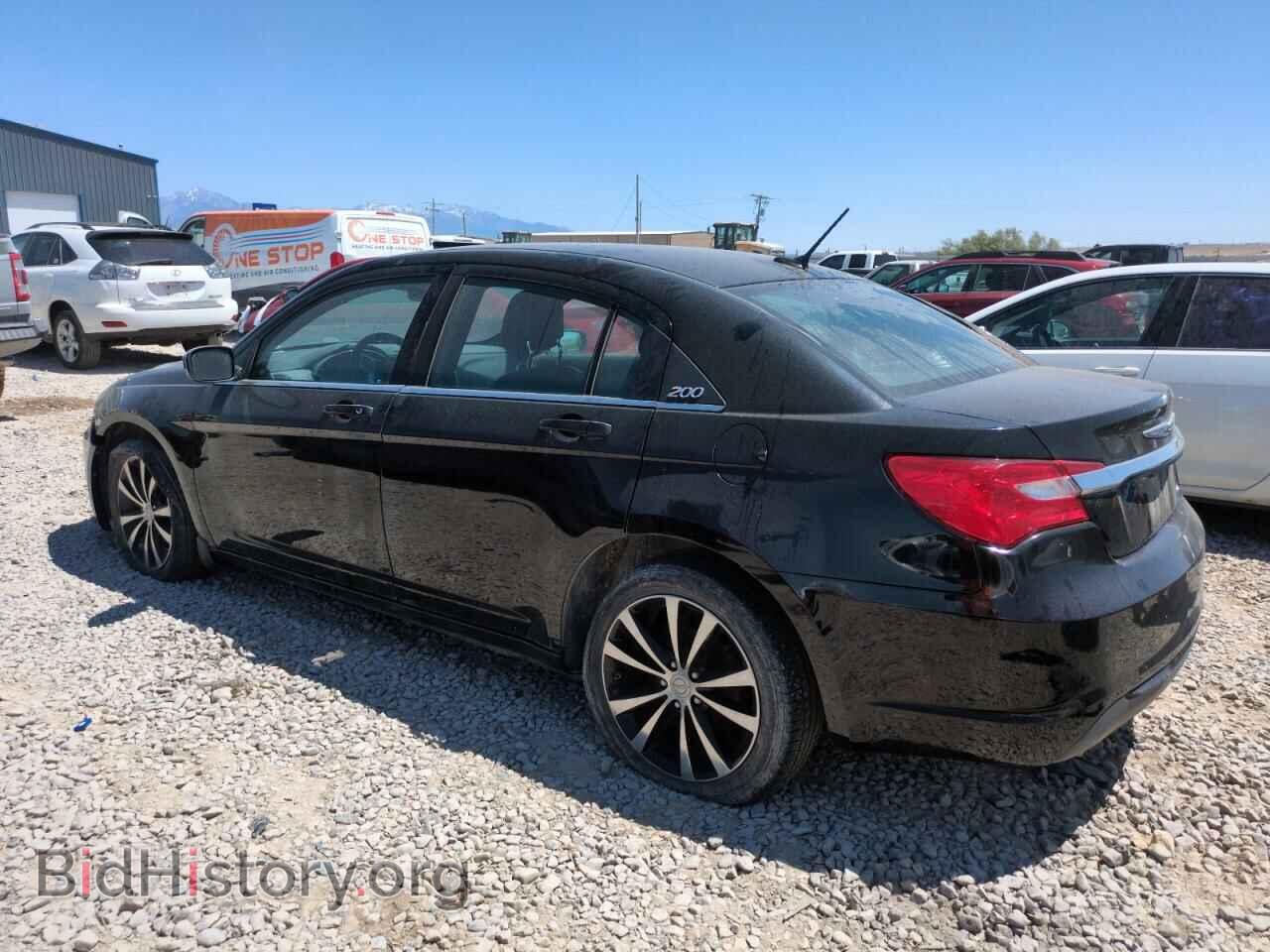 2013 CHRYSLER 200 - VIN: 1C3CCBCG2DN507178 - Фото 2