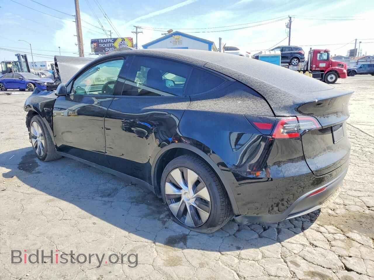 2021 TESLA MODEL Y - VIN: 5YJYGDEE8MF162119 - Photo 2