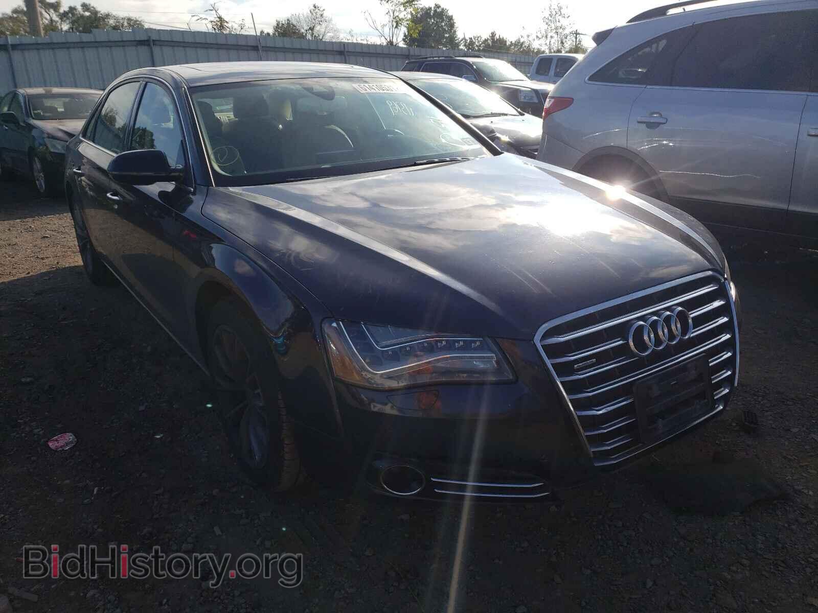 Photo WAURVAFD7CN004463 - AUDI A8 2012