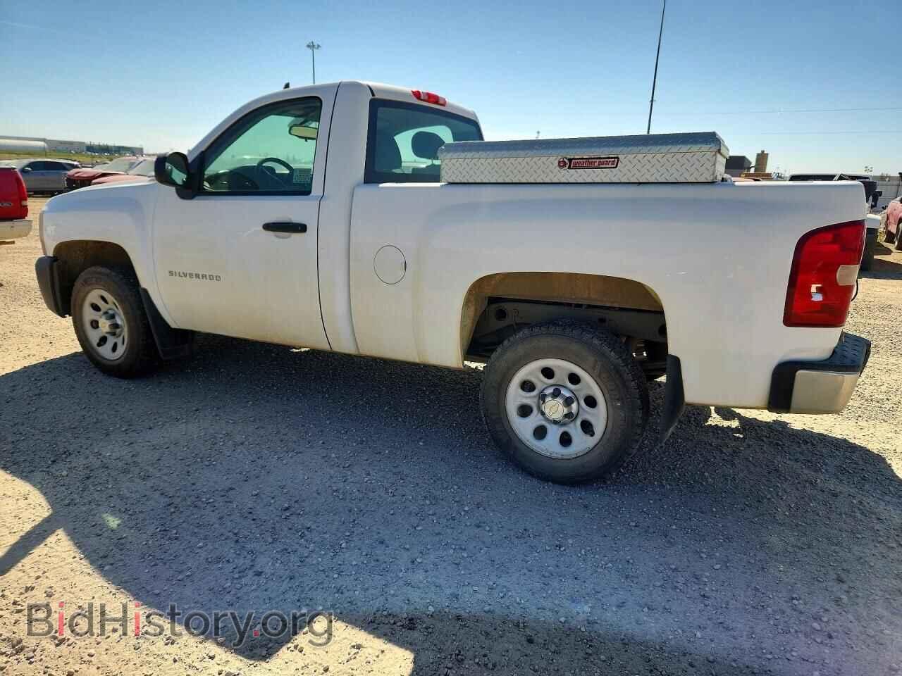 2010 CHEVROLET SILVERADO - VIN: 1GCPCPEX2AZ124708 - Фото 2