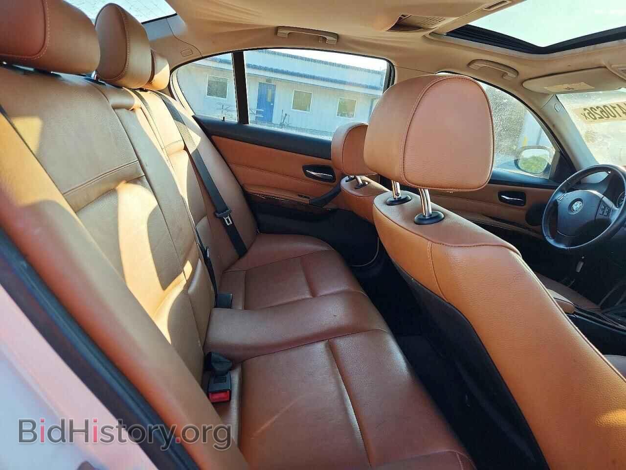 2011 BMW 3 SERIES - VIN: WBAPH7C53BE850585 - Фото 10