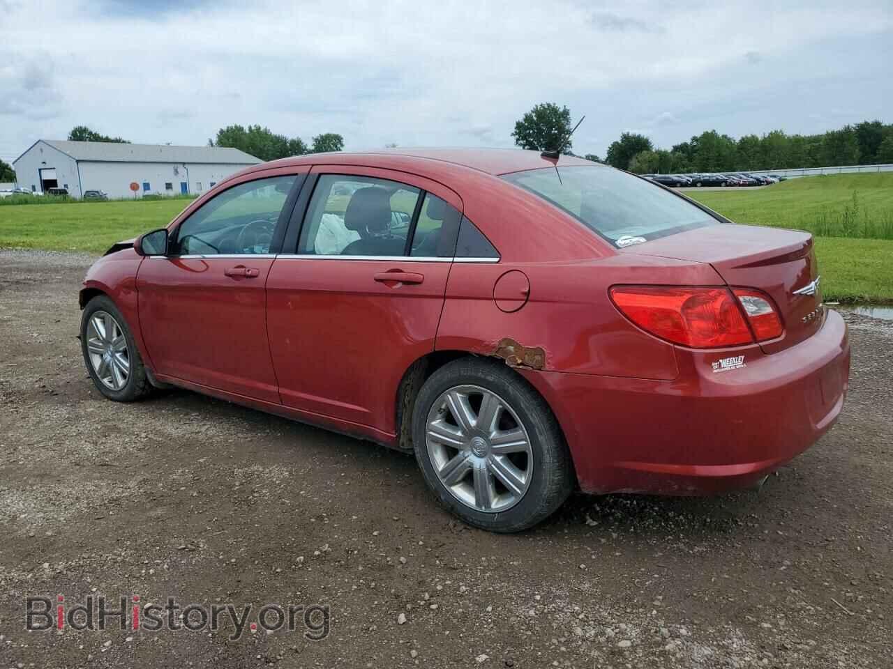 2010 CHRYSLER SEBRING - VIN: 1C3CC5FV2AN201489 - Фото 2