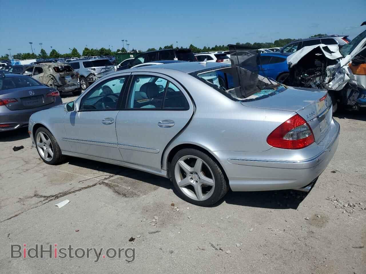 2009 MERCEDES-BENZ E-CLASS - VIN: WDBUF87X09B436400 - Фото 2
