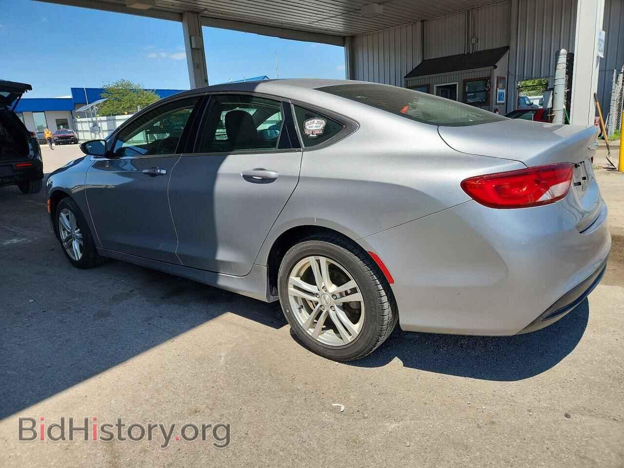 2015 CHRYSLER 200 - VIN: 1C3CCCFBXFN623303 - Photo 2