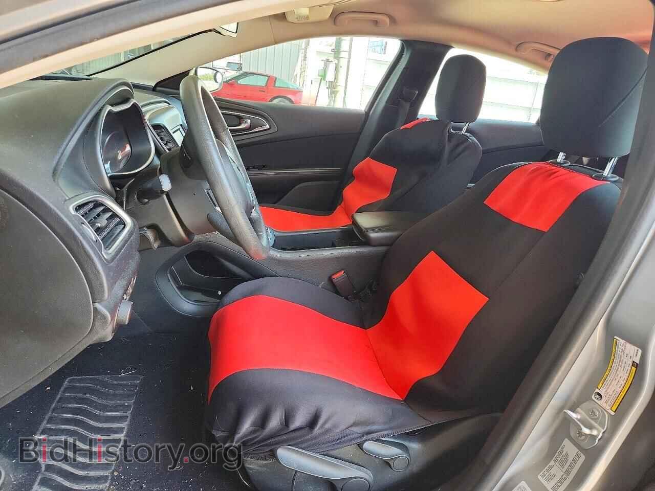 2015 CHRYSLER 200 - VIN: 1C3CCCFBXFN623303 - Photo 7