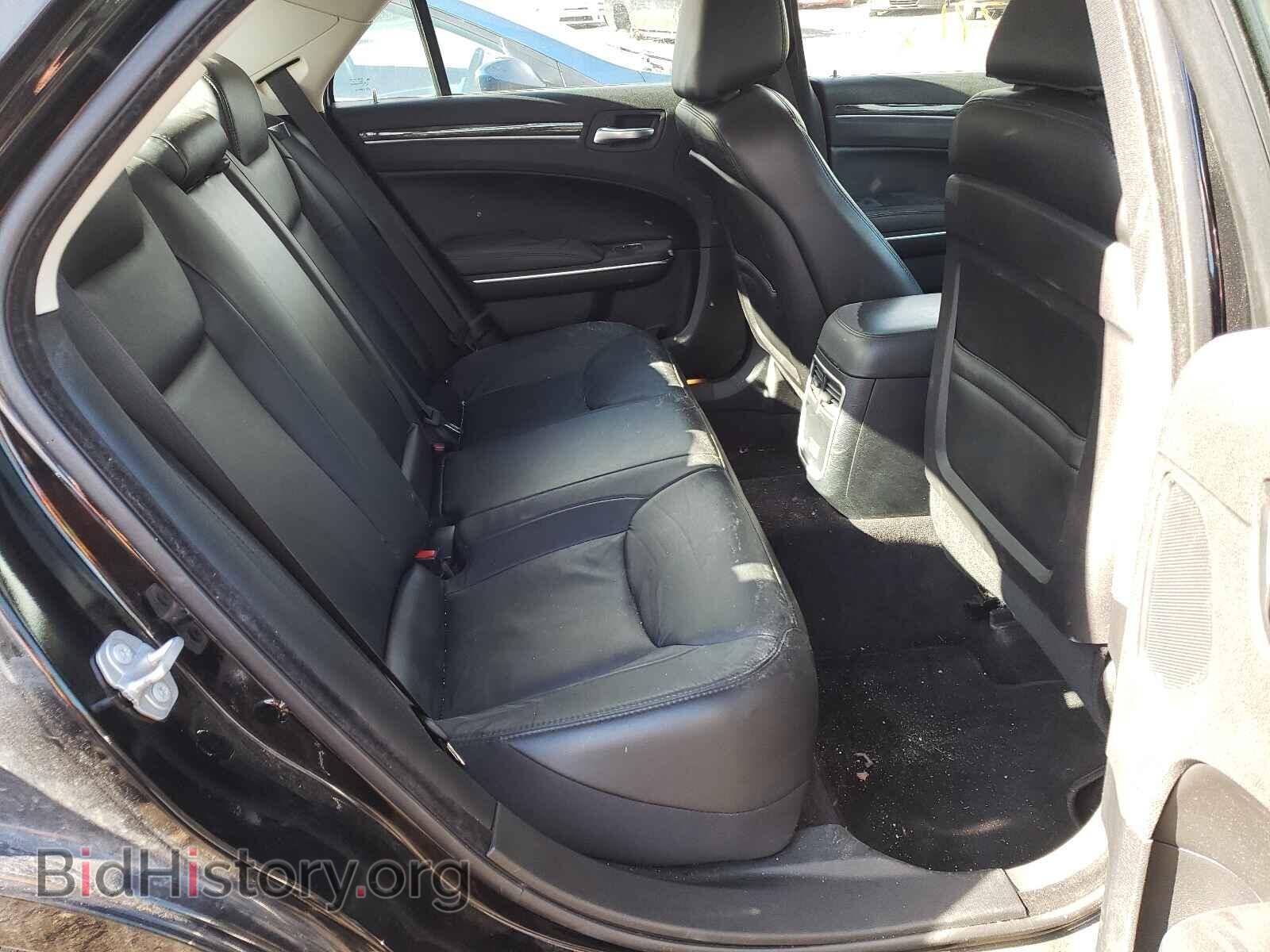 2017 CHRYSLER 300 - VIN: 2C3CCARG0HH582641 - Фото 6
