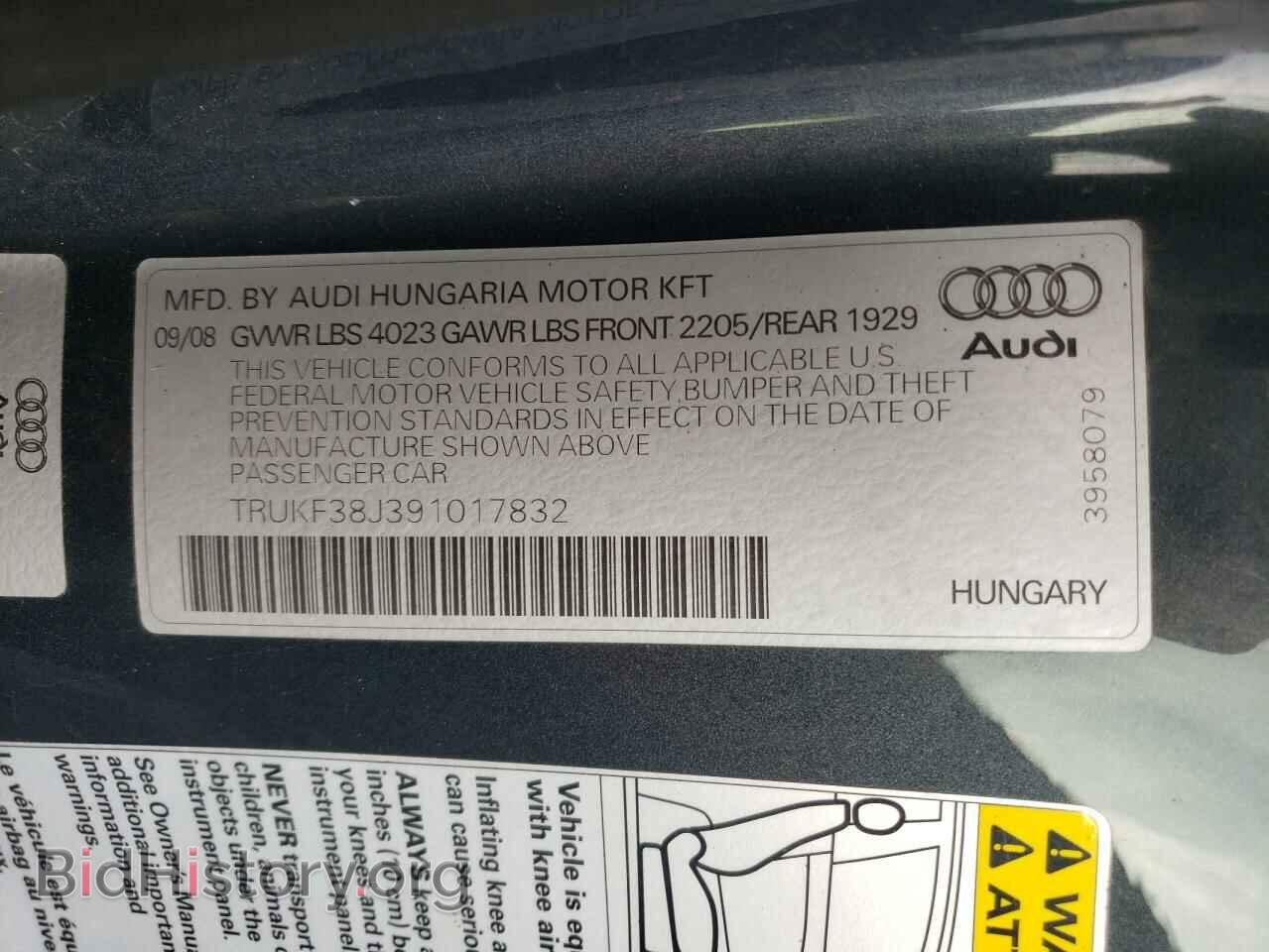 2009 AUDI TT - VIN: TRUKF38J391017832 - Фото 10