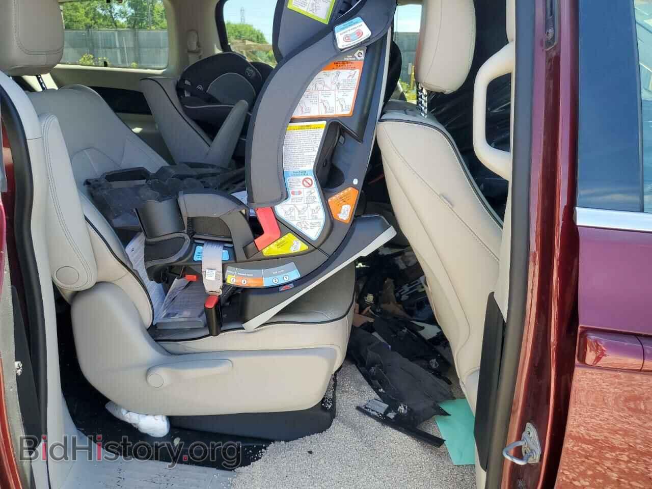 2017 CHRYSLER PACIFICA - VIN: 2C4RC1N70HR745553 - Фото 11