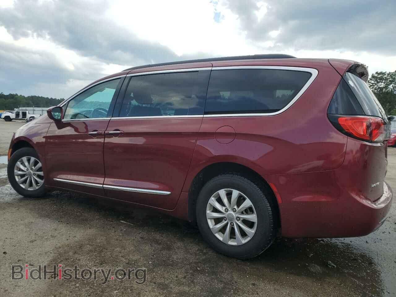 2017 CHRYSLER PACIFICA - VIN: 2C4RC1BG3HR642731 - Фото 2