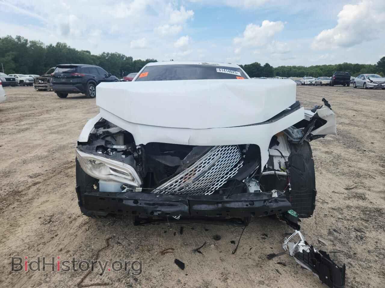 2018 CHRYSLER 300 - VIN: 2C3CCAEG8JH190681 - Фото 5