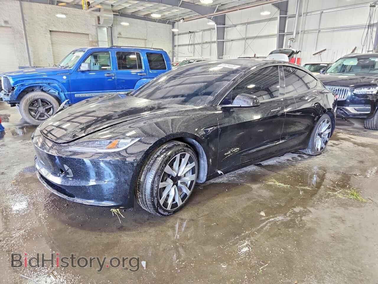 Фотография 5YJ3E1EB2TF180148 - TESLA MODEL 3 2026