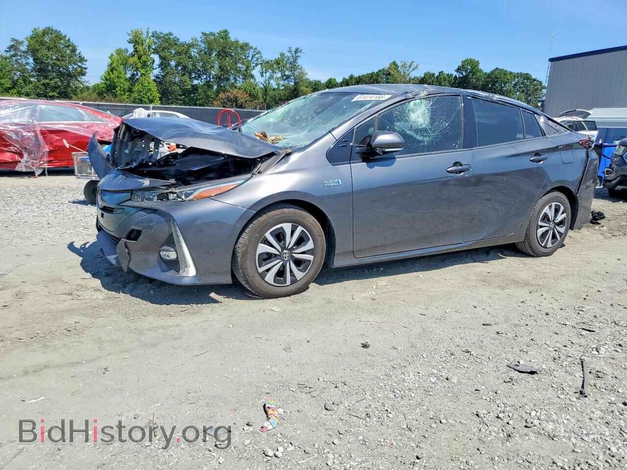 Фотография JTDKARFP1J3074803 - TOYOTA PRIUS 2018
