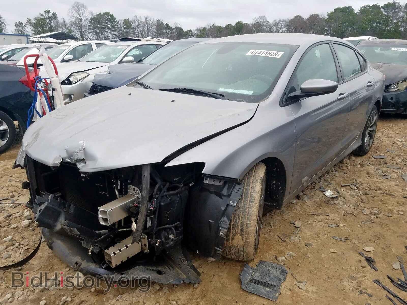 2015 CHRYSLER 200 - VIN: 1C3CCCBB1FN591010 - Photo 2