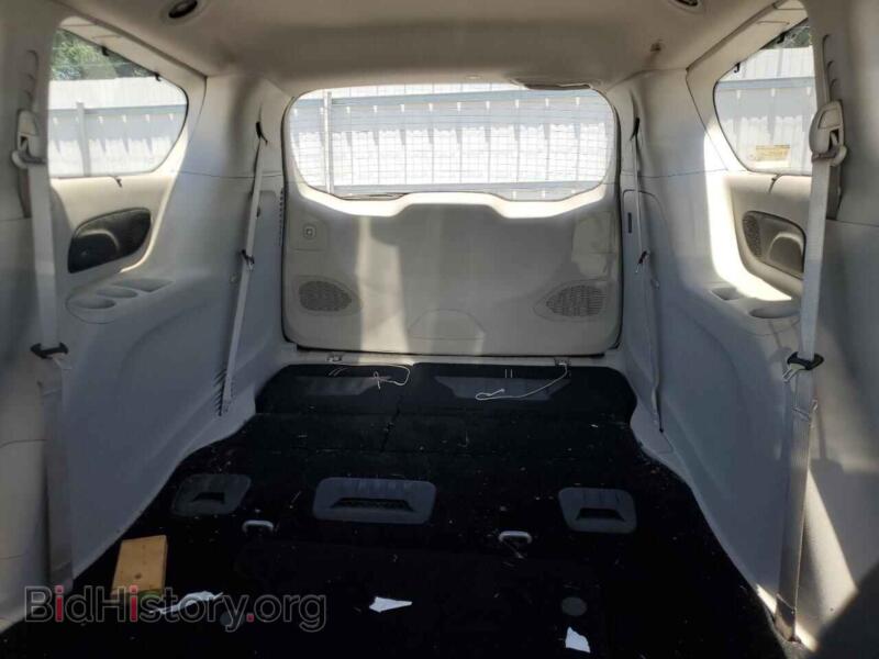 2018 Chrysler PACIFICA (VIN 2C4RC1BGXJR311960) — photo 10 of 14