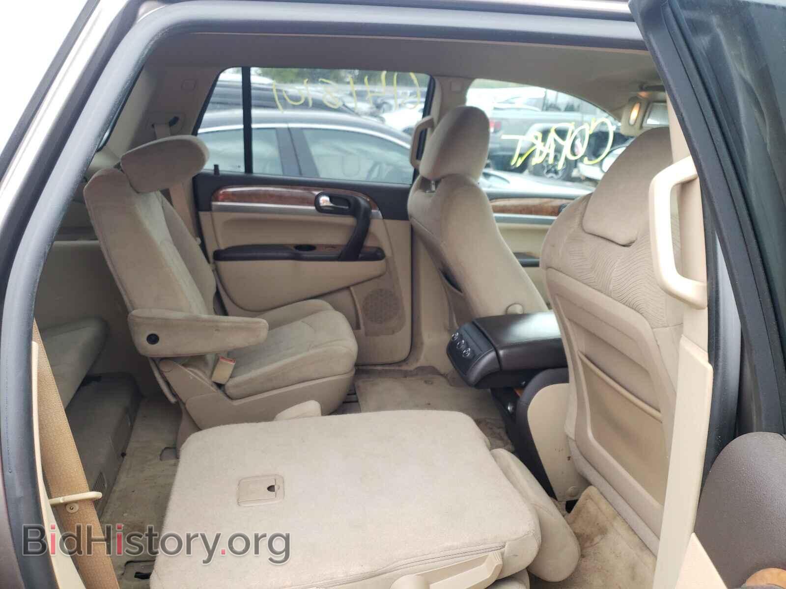2011 BUICK ENCLAVE - VIN: 5GAKRAED4BJ127378 - Photo 6