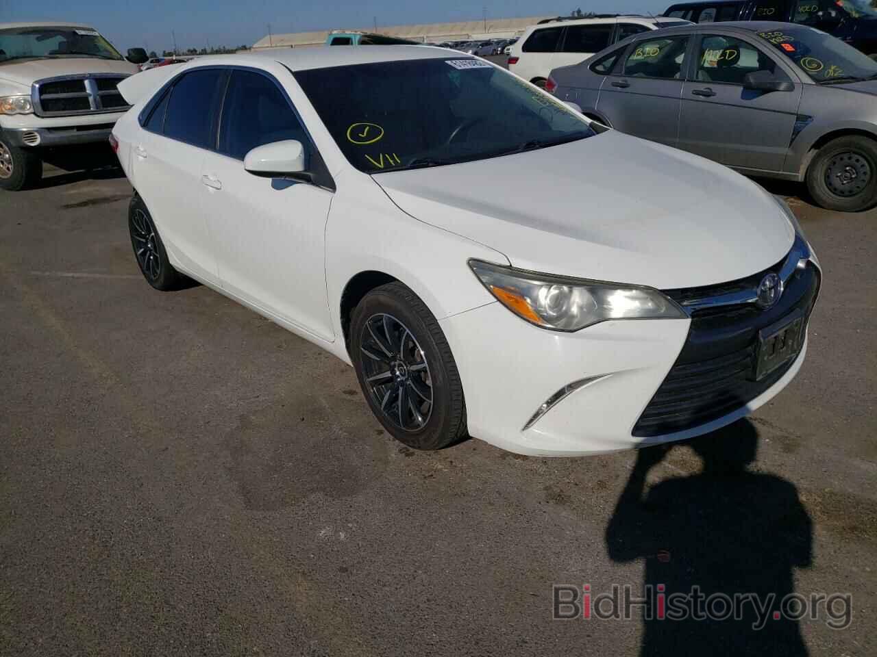 Photo 4T4BF1FK1FR499772 - TOYOTA CAMRY 2015