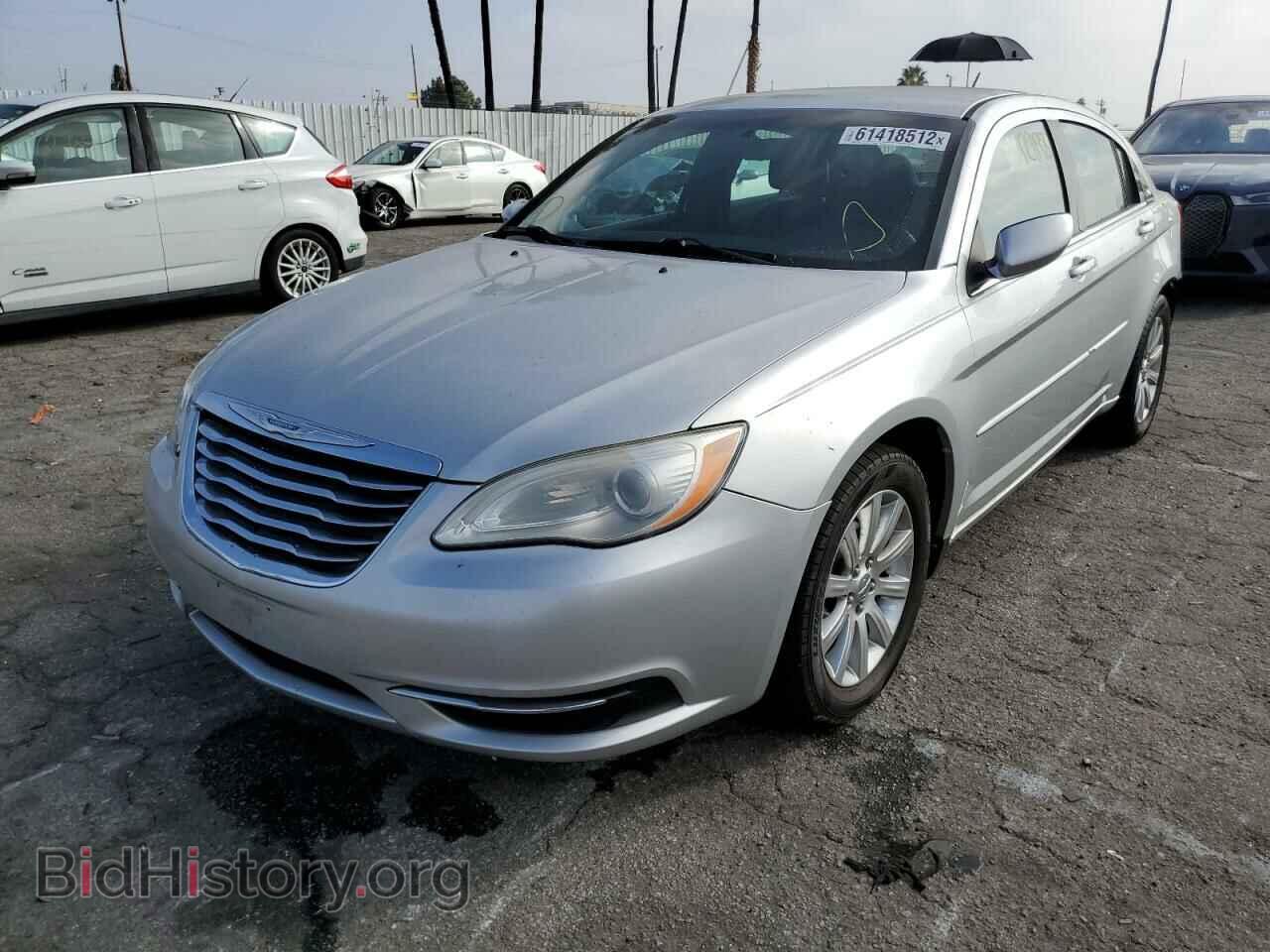 2012 CHRYSLER 200 - VIN: 1C3CCBBB5CN190792 - Фото 2