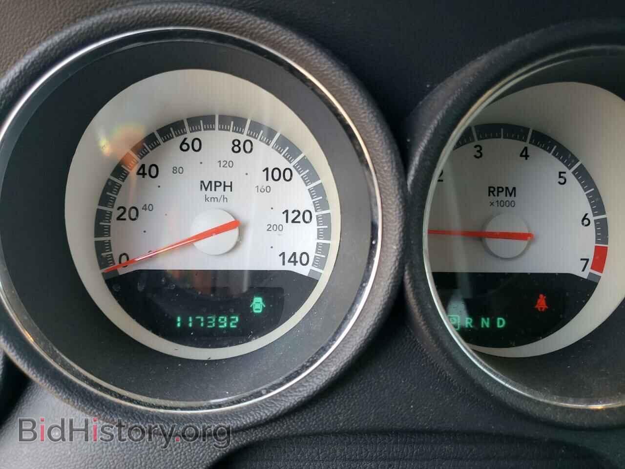 2008 DODGE CHARGER - VIN: 2B3LK33G98H219713 - Фото 9