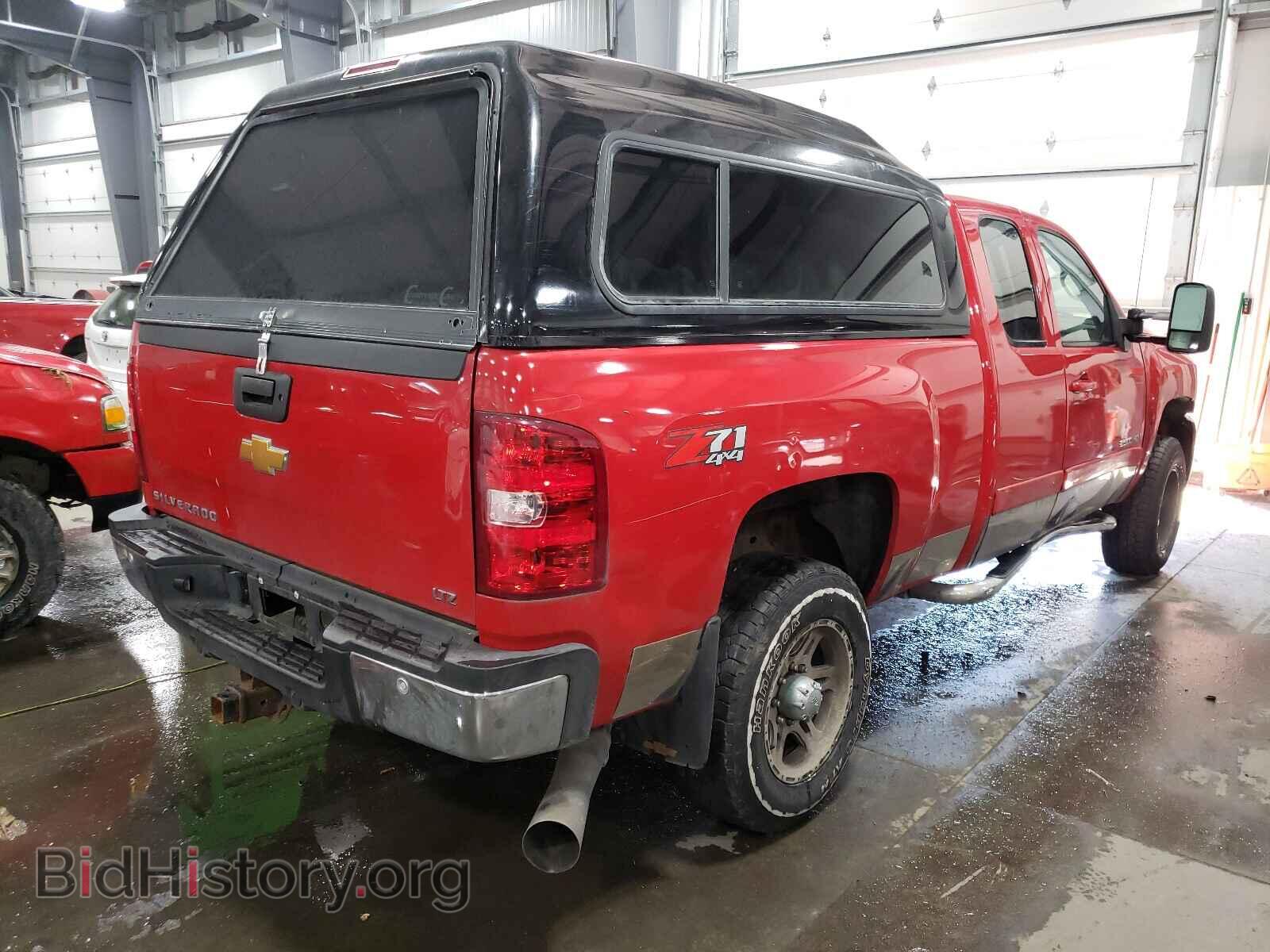 2007 CHEVROLET SILVERADO - VIN: 1GCHK29607E516632 - Фото 4