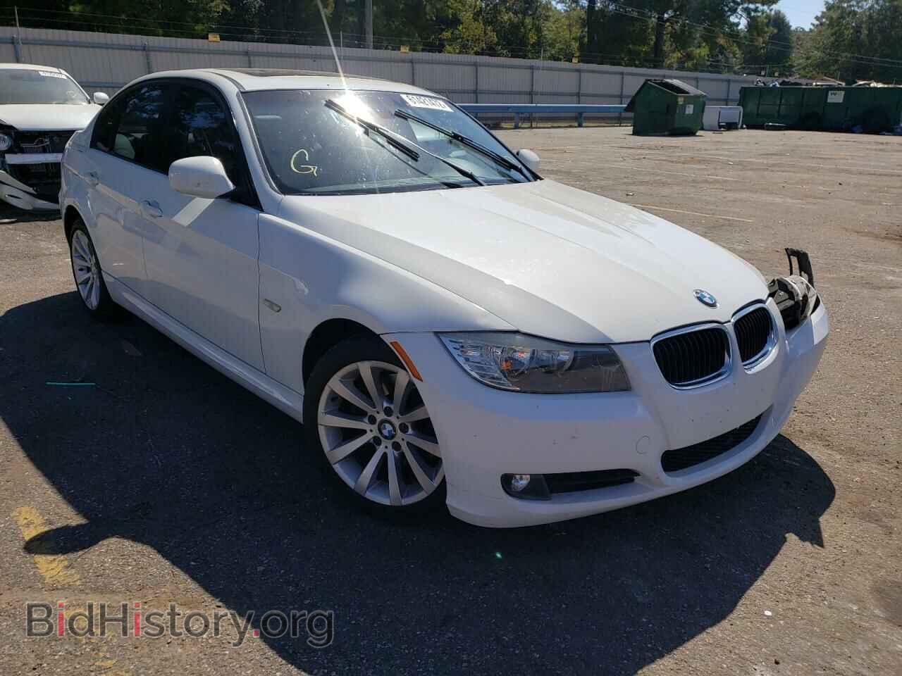Фотография WBAPH7C57BE683194 - BMW 3 SERIES 2011