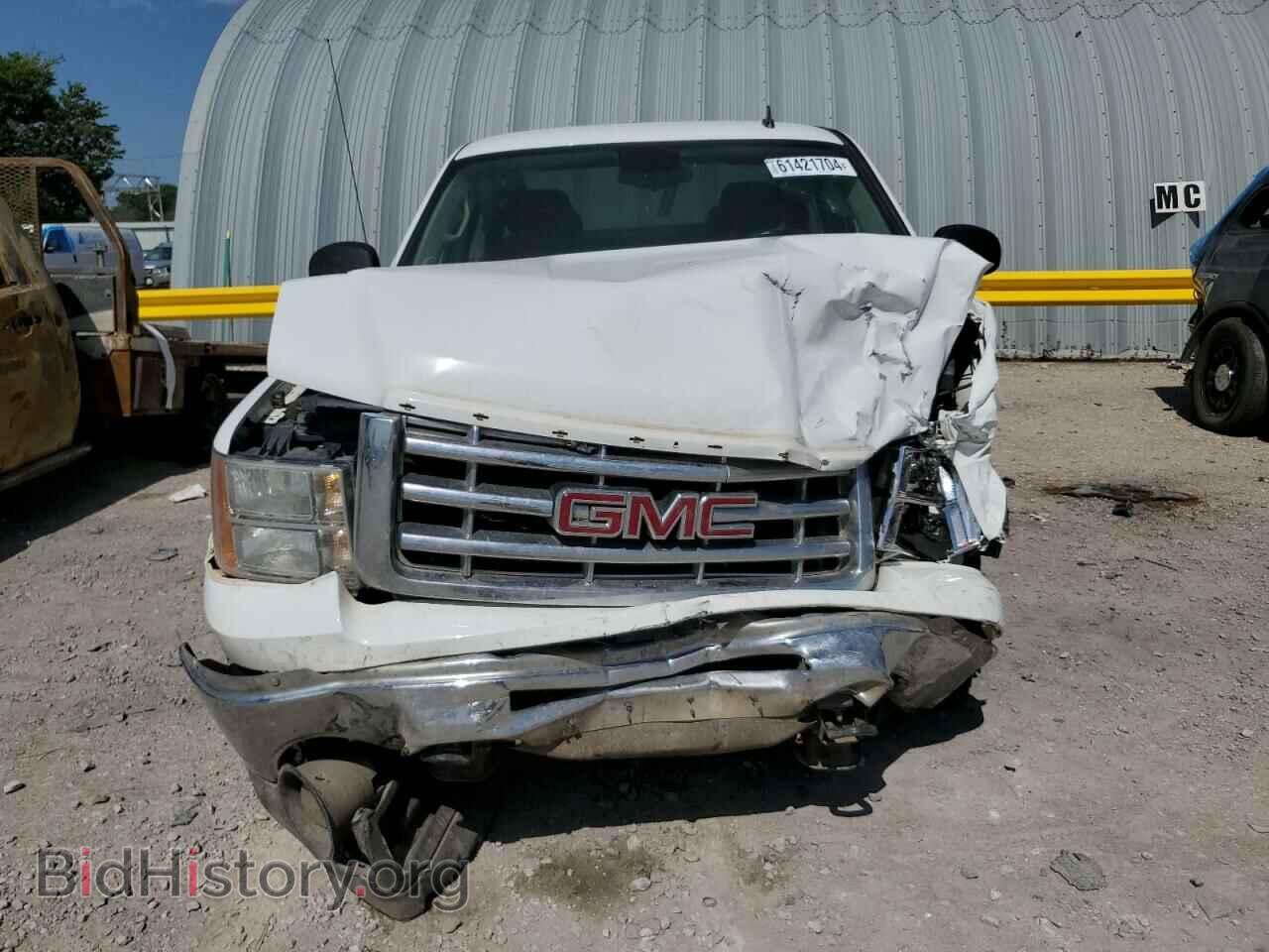 2011 GMC SIERRA - VIN: 1GTR2VE38BZ464976 - Фото 5
