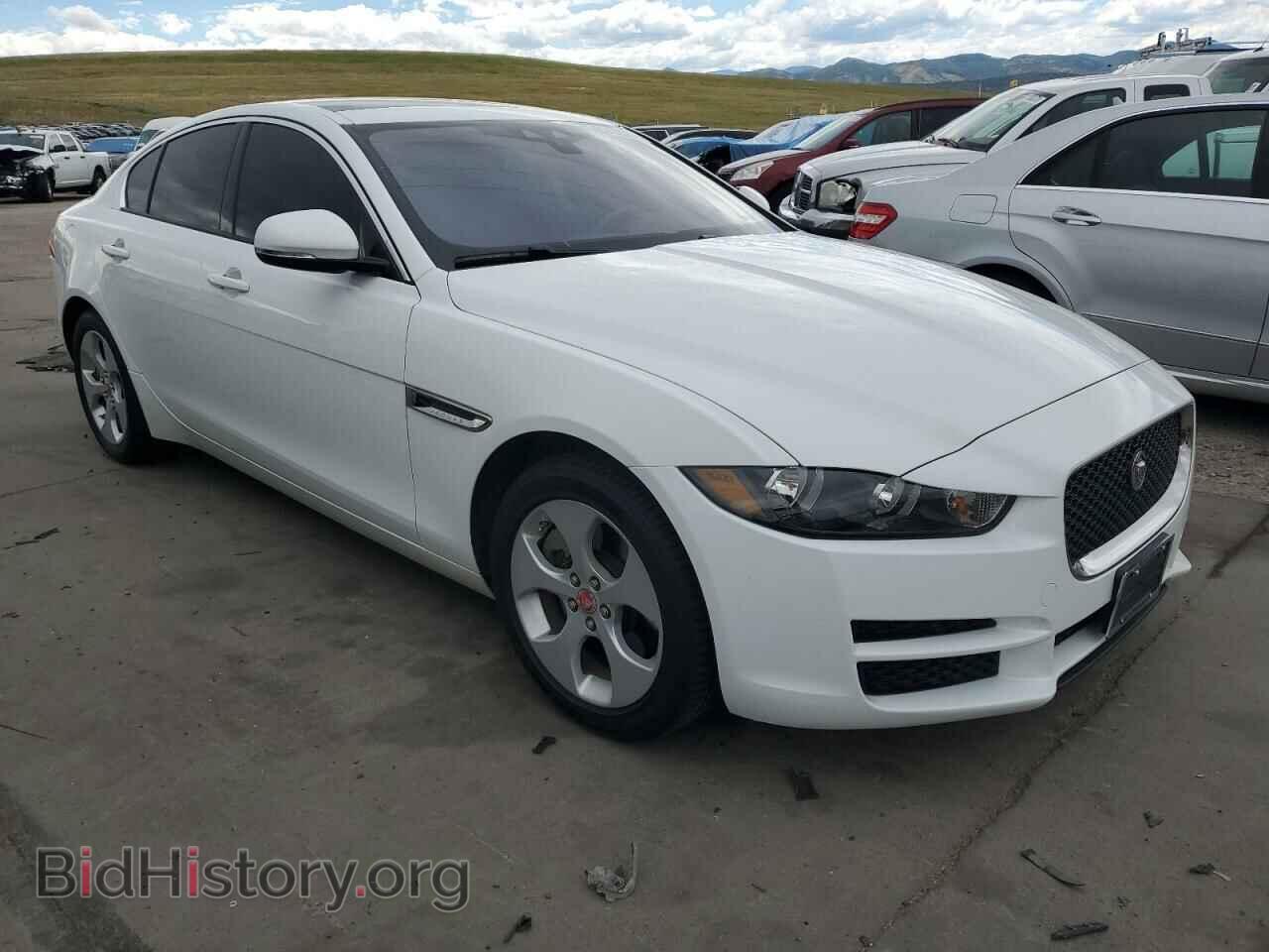 2017 JAGUAR XE - VIN: SAJAR4BG7HA977848 - Фото 4