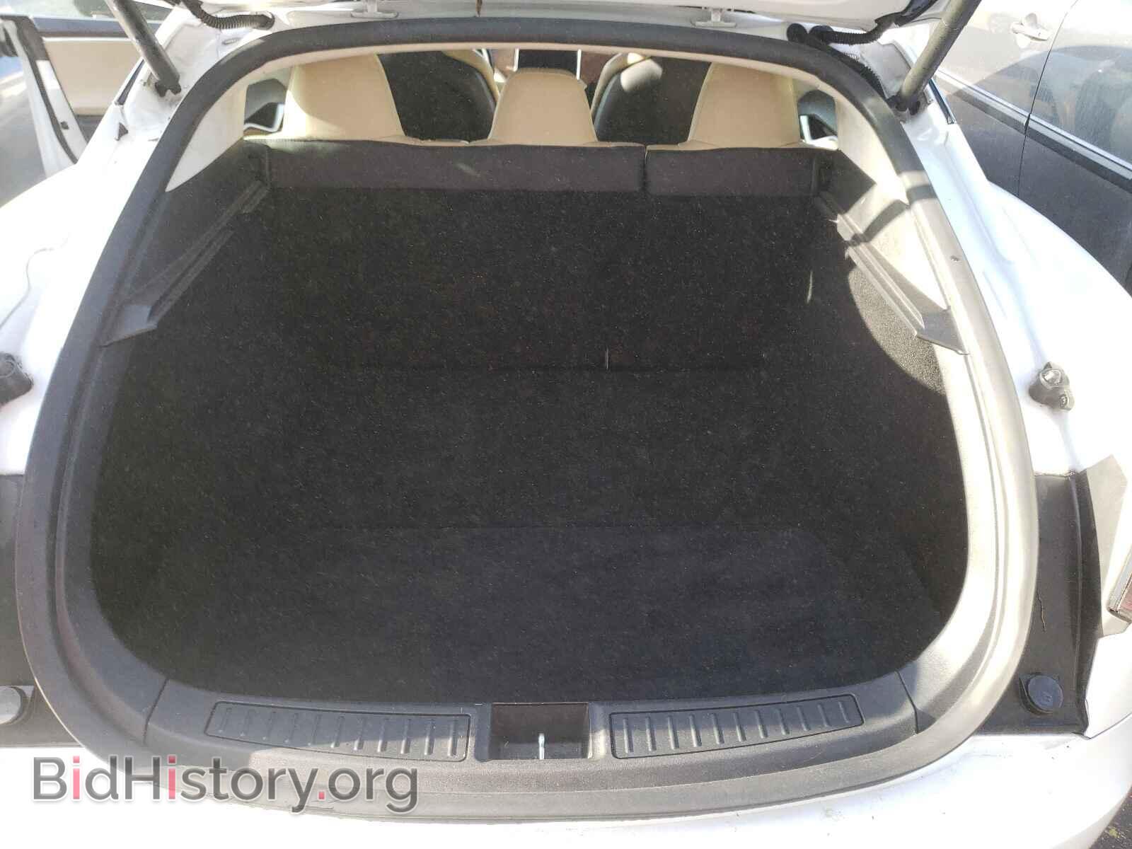 2016 TESLA MODEL S - VIN: 5YJSA1E17GF169053 - Фото 9