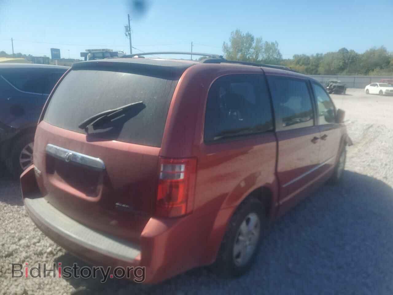 2010 DODGE CARAVAN - VIN: 2D4RN5D16AR111672 - Фото 4