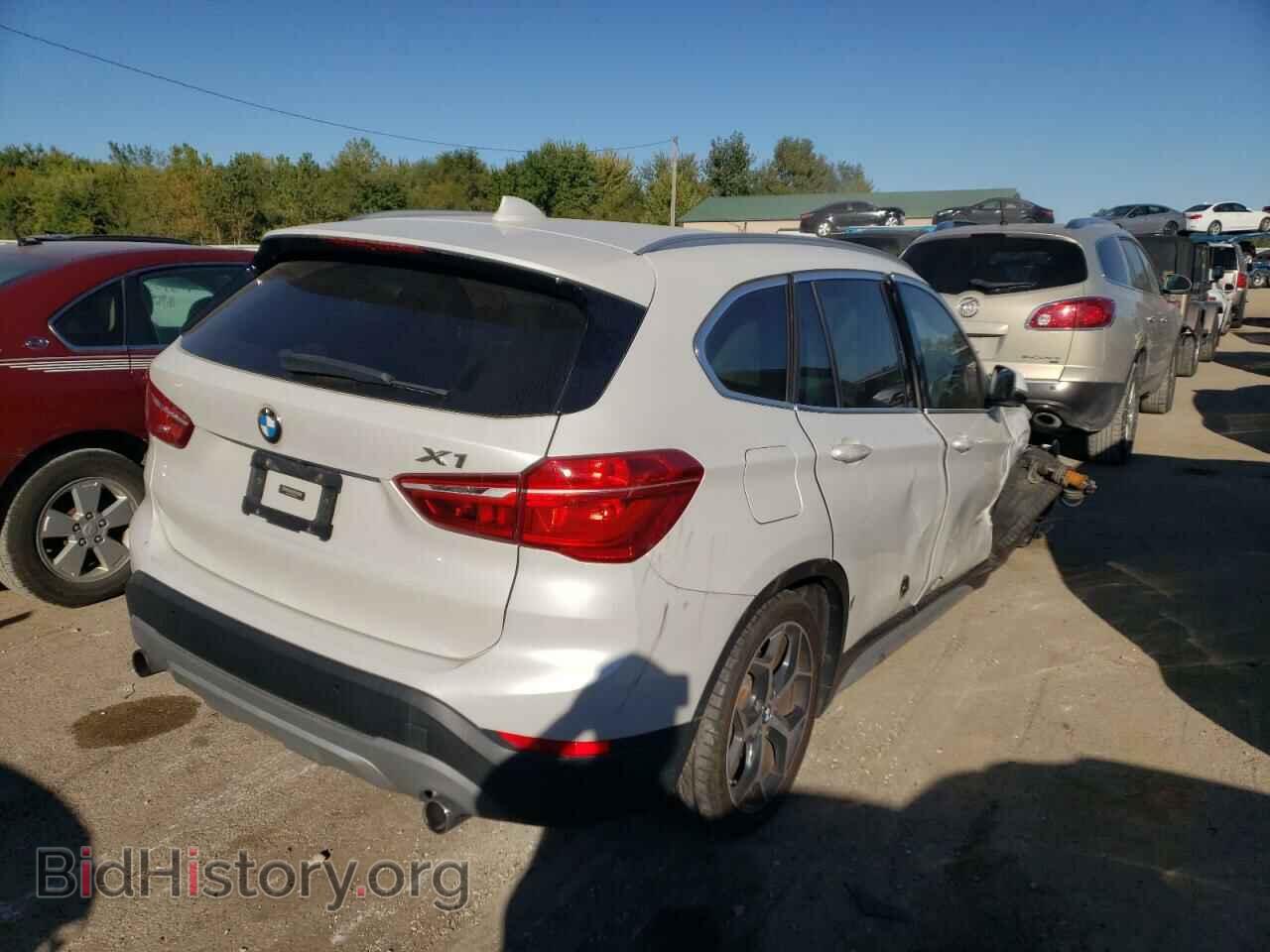 2016 BMW X1 - VIN: WBXHT3C30G5F65157 - Фото 4