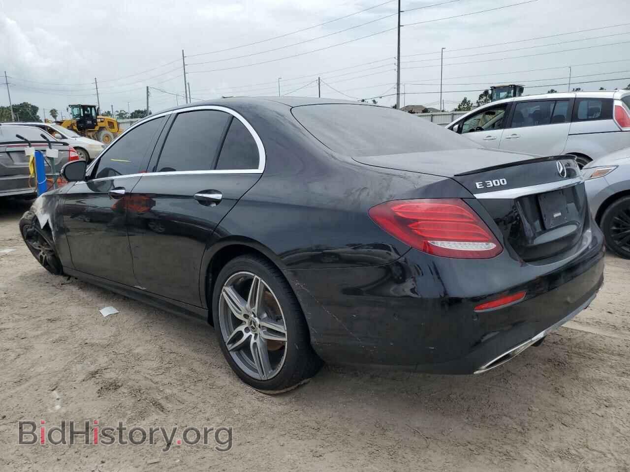 2018 MERCEDES-BENZ E-CLASS - VIN: WDDZF4JB2JA367125 - Фото 2