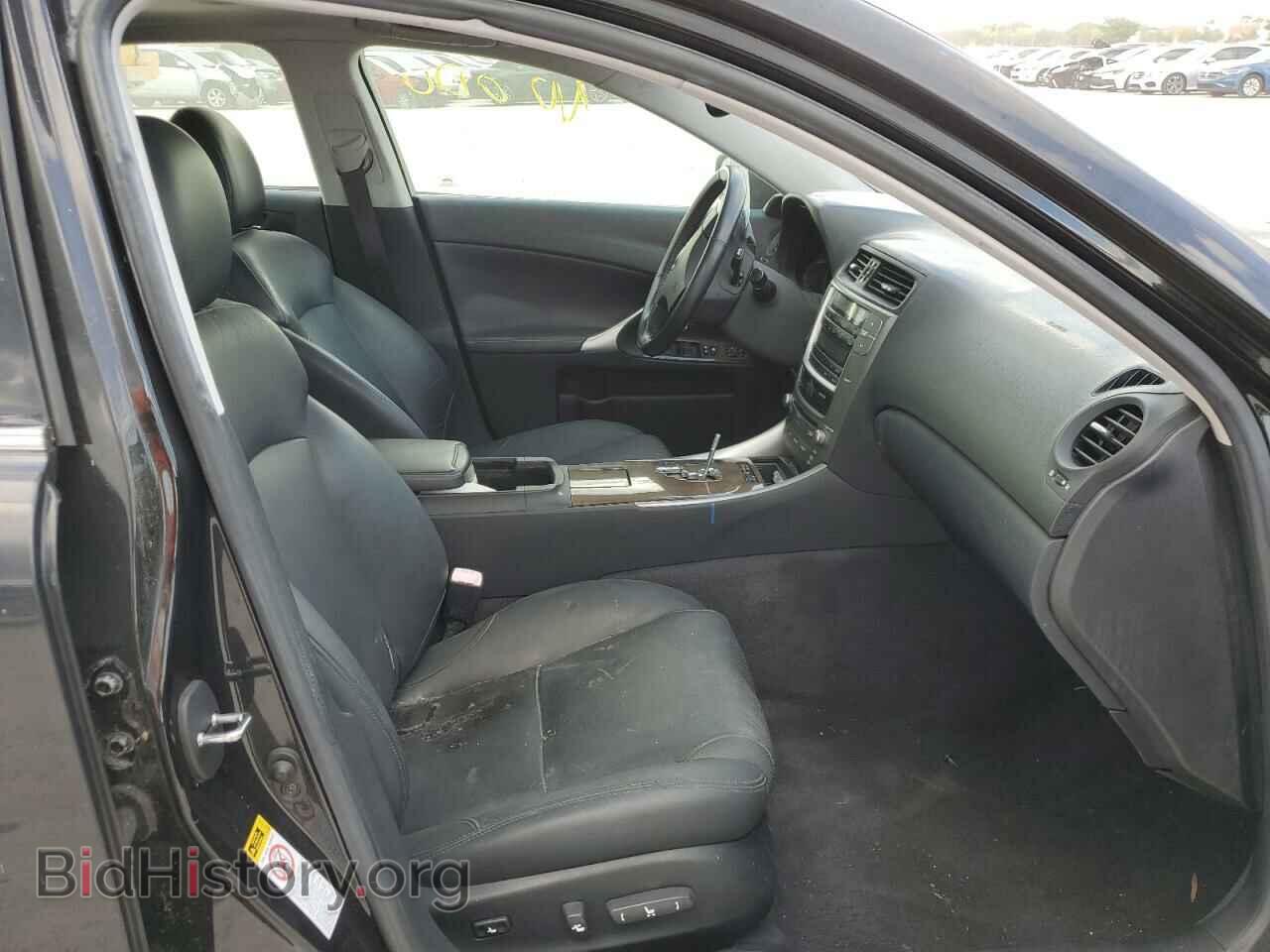 2010 LEXUS IS - VIN: JTHCF5C28A5037810 - Фото 5