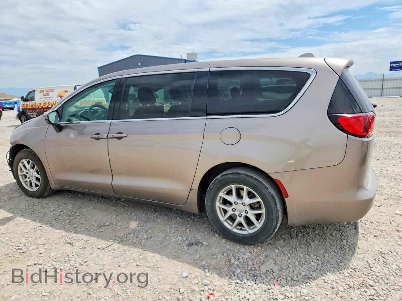 2017 CHRYSLER PACIFICA - VIN: 2C4RC1DG4HR611145 - Photo 2