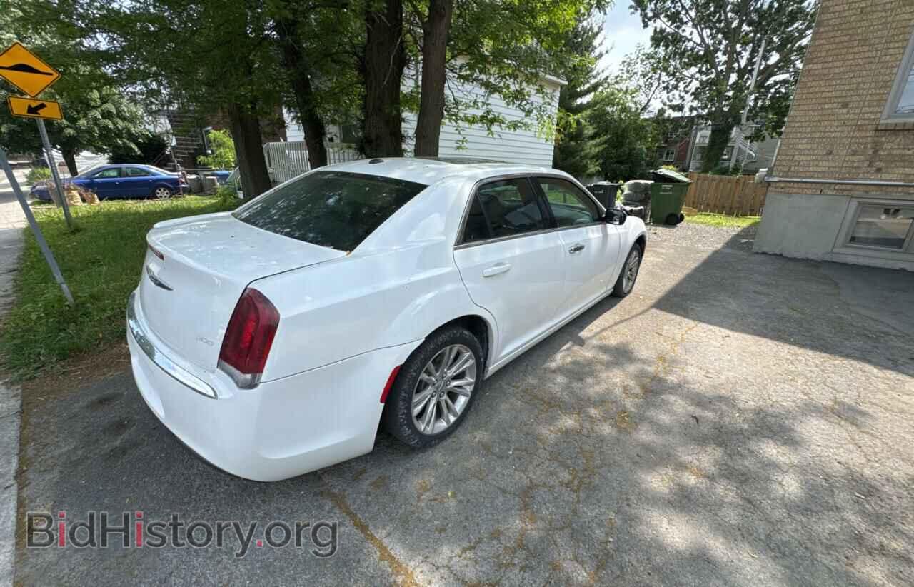 2017 CHRYSLER 300 - VIN: 2C3CCAAG3HH621654 - Фото 4