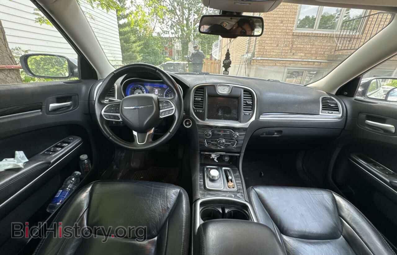 2017 CHRYSLER 300 - VIN: 2C3CCAAG3HH621654 - Фото 9