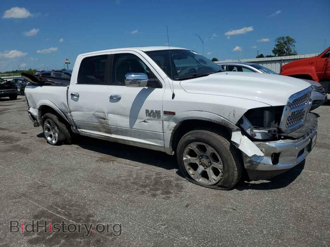 2018 RAM 1500 - VIN: 1C6RR7NM1JS128228 - Фото 4
