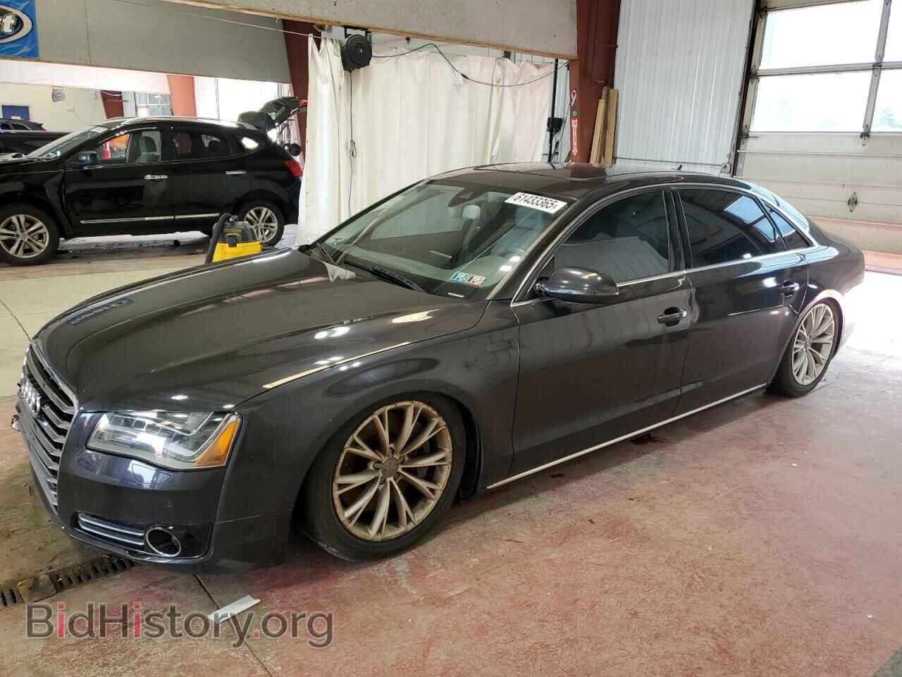 Photo WAURVAFD5BN005898 - AUDI A8 2011