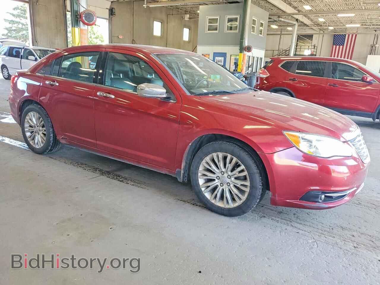 2011 CHRYSLER 200 - VIN: 1C3BC2FG3BN581777 - Photo 4
