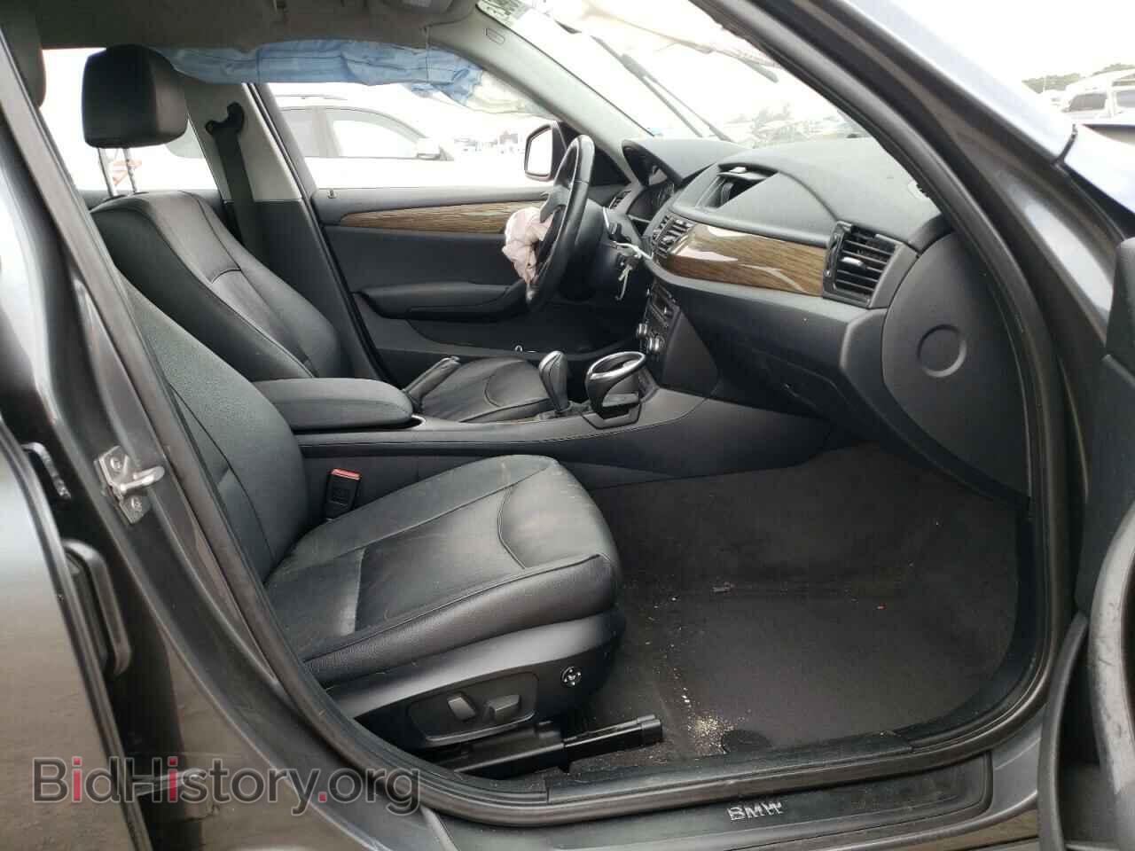 2013 BMW X1 - VIN: WBAVM5C52DVV91002 - Фото 5