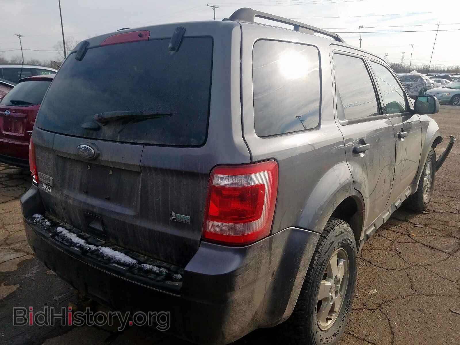 2011 FORD ESCAPE - VIN: 1FMCU9DG3BKB85290 - Фото 4