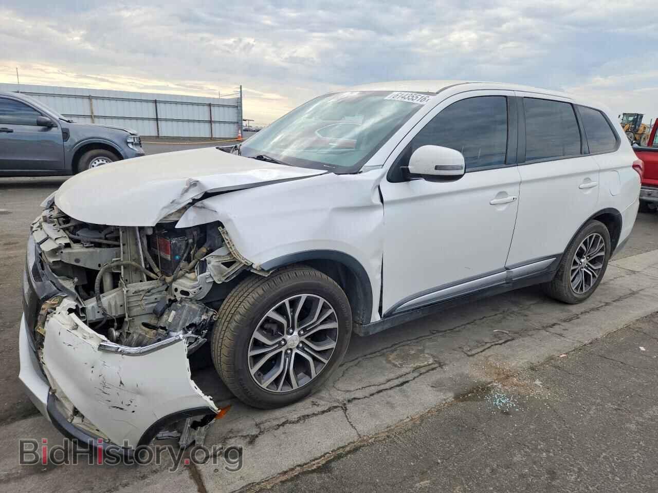Фотография JA4AD3A36HZ044136 - MITSUBISHI OUTLANDER 2017