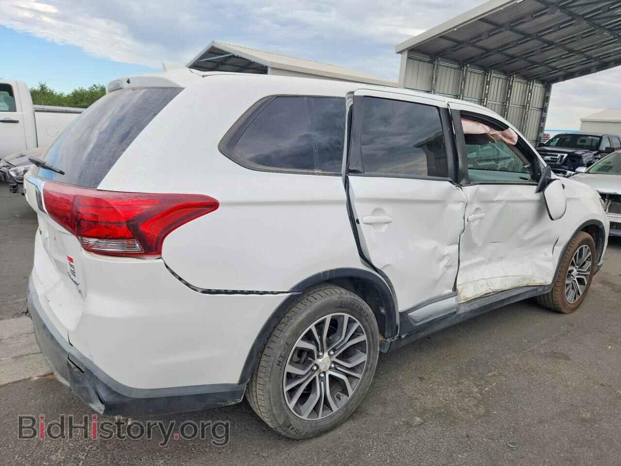2017 MITSUBISHI OUTLANDER - VIN: JA4AD3A36HZ044136 - Фото 3